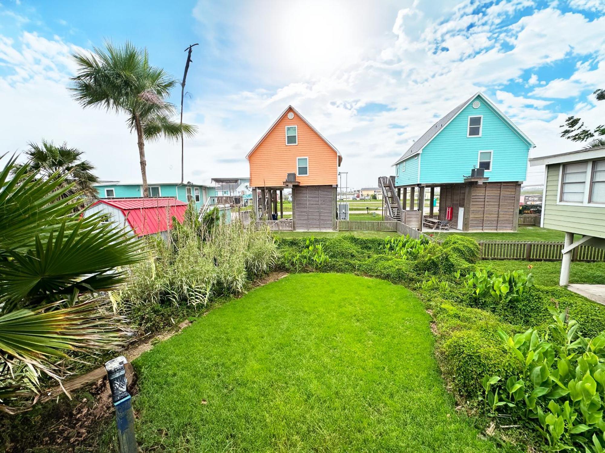 Salty Dog Cottage เซิร์ฟไซด์บีช ภายนอก รูปภาพ