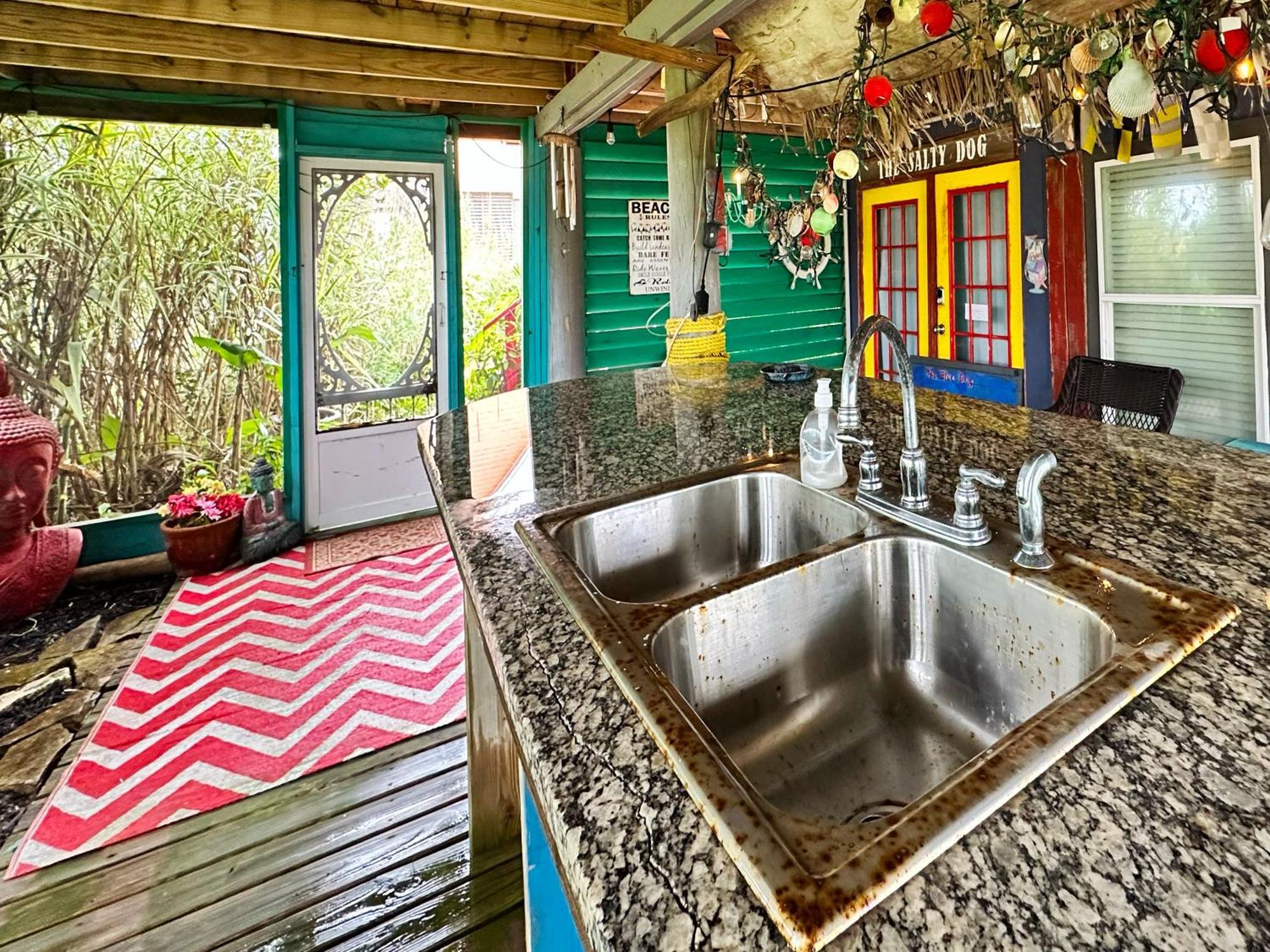 Salty Dog Cottage เซิร์ฟไซด์บีช ภายนอก รูปภาพ